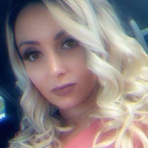 Meet your Posher, Jade